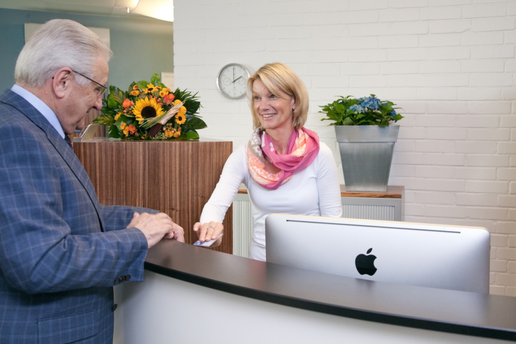 HNO Essen Jörg Lutz Empfang